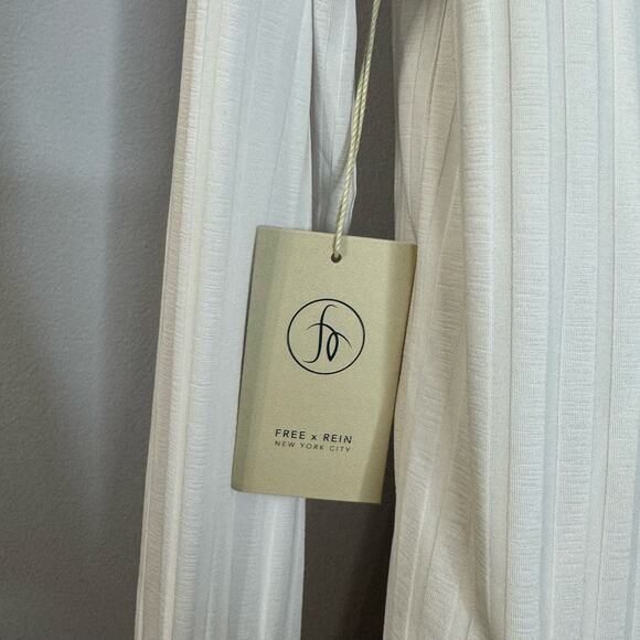 Free x Rein The Elite Equestrian Bodysuit Top White long Sleeve XS New - Picture 10 of 16